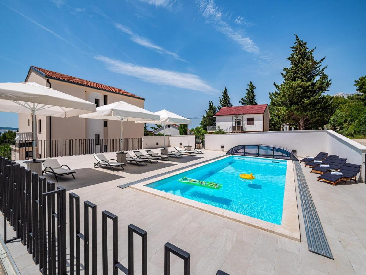 Apartments Prkacin Стариград-Пакленица Экстерьер фото