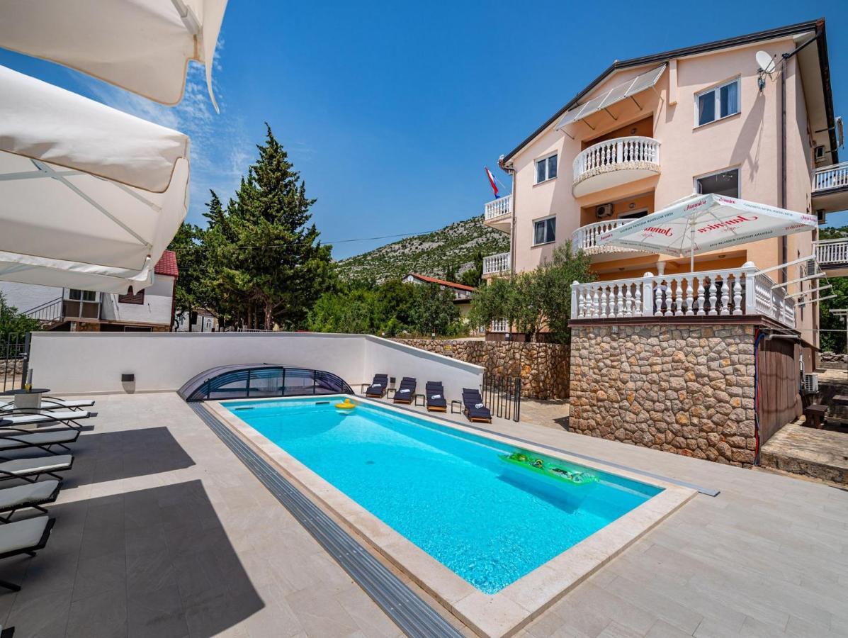 Apartments Prkacin Стариград-Пакленица Экстерьер фото