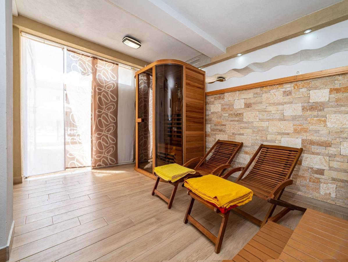 Apartments Prkacin Стариград-Пакленица Экстерьер фото