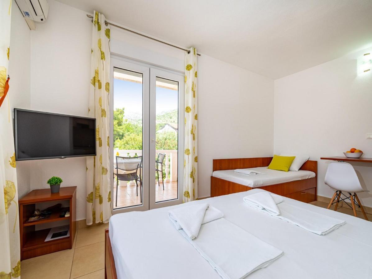 Apartments Prkacin Стариград-Пакленица Экстерьер фото