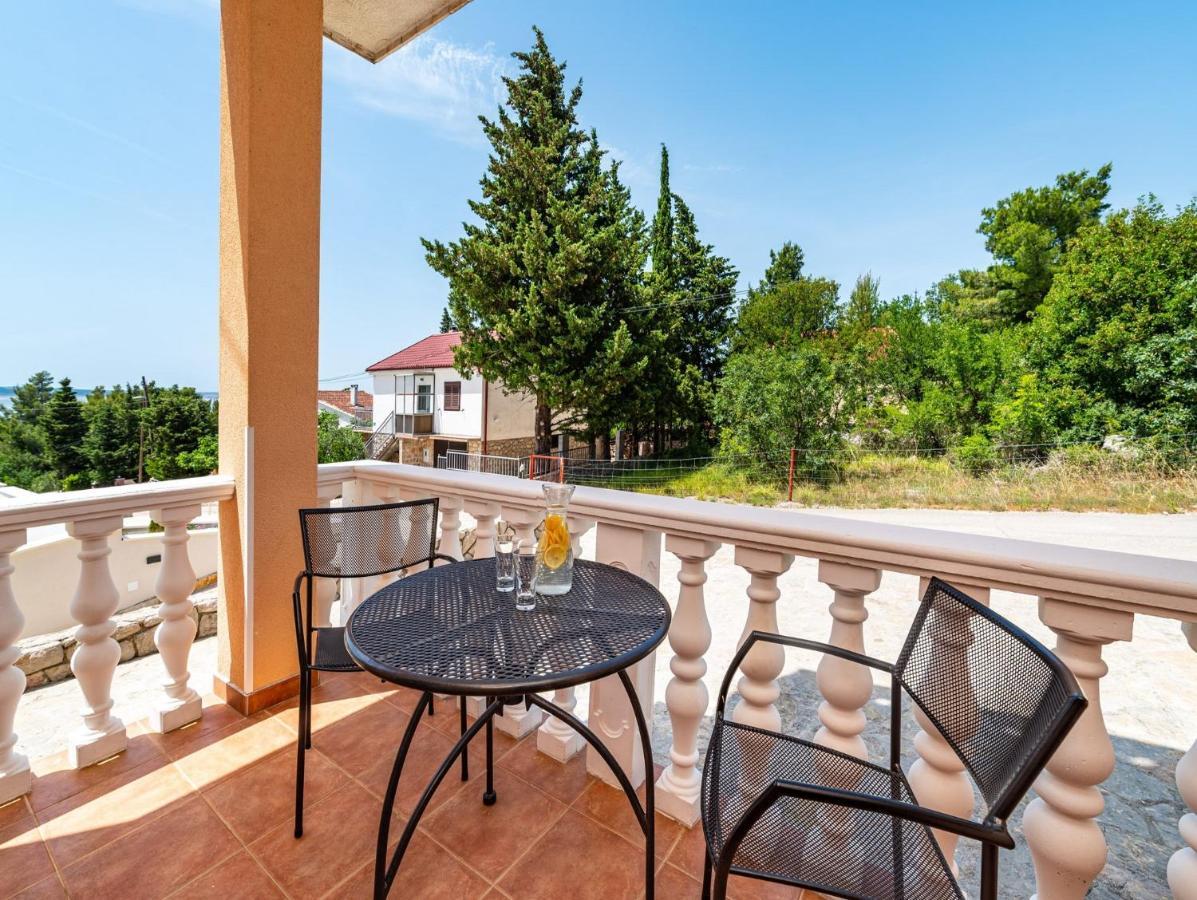 Apartments Prkacin Стариград-Пакленица Экстерьер фото